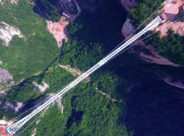 東莞首家玻璃棧道國慶火熱開放就在觀音山